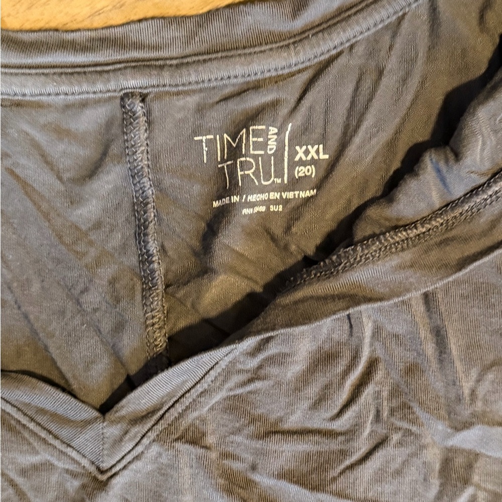 Tank top - Picture 2 of 2